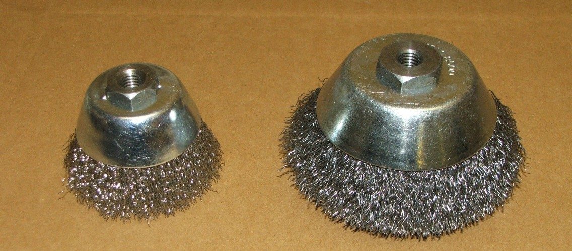 Threaded Bore Cup Brushes